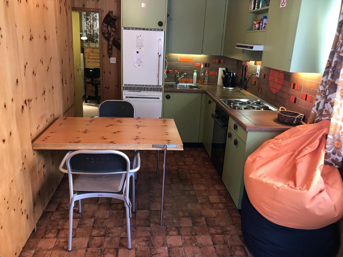 Ferienwohnung Im Chalet Boubou Wiler エクステリア 写真